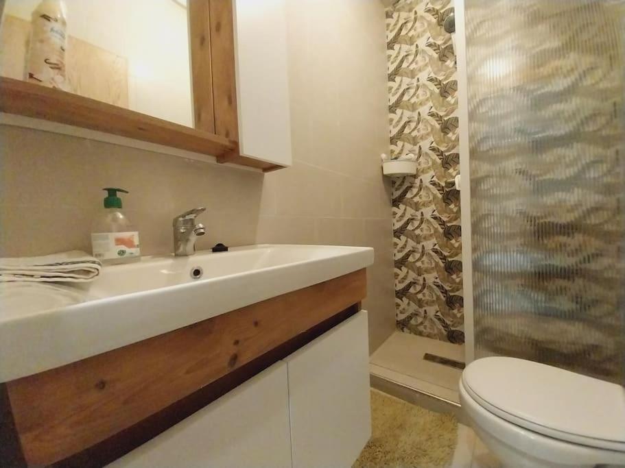 Appartement Cosy Proche Aeroport Deroua Exteriér fotografie
